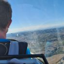 Vistes des del lloc de pilotatge de l'instructor durant el vol remolcat